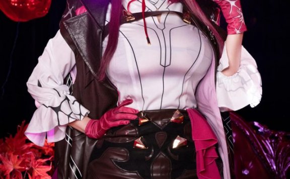 雨波_HaneAme COS《崩坏：星穹铁道》卡芙卡，美得令人窒息！