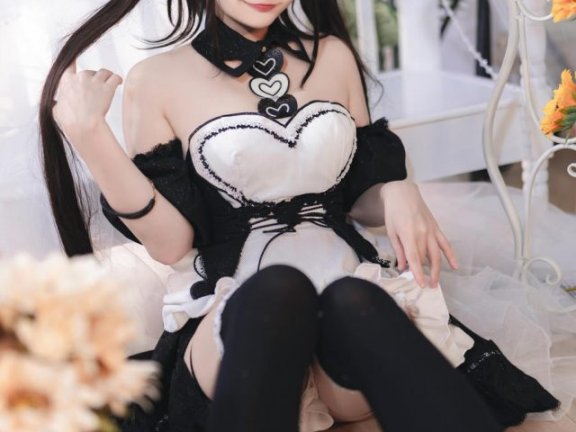 碧蓝航线COS狂热！是三不是世W大胆展示能代的那些“细节”？