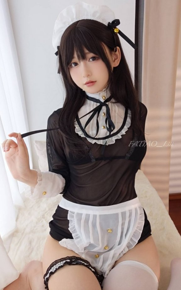 迷之呆梨cos女仆 | 迷之呆梨_女仆装+浅紫睡衣cos作品 [141P-267MB]