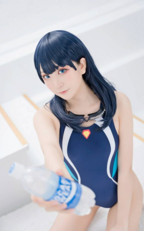 Yuki亭cos宝多六花 | Yuki亭_电光超人·宝多六花 水着cos作品 [13P-81MB]
