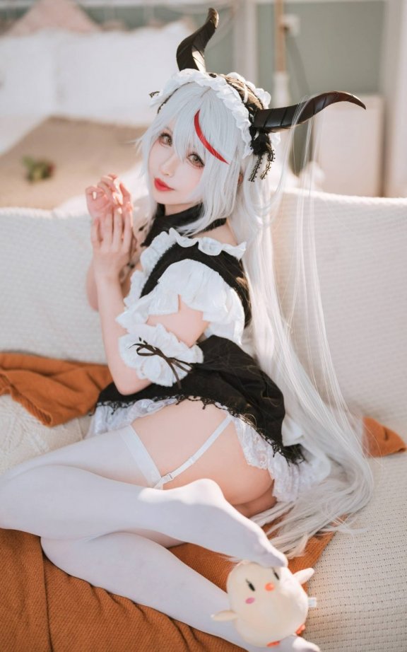 肉扣热热子cos龙女仆 | rioko凉凉子_妄想航线·港区的龙女仆cos [30P-354MB]