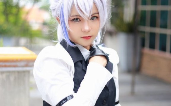 泰国coser Rungsima征服《崩坏：星穹铁道》！带来风格酷帅的银狼