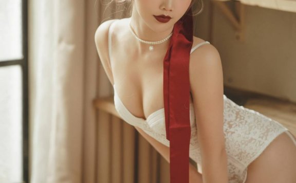 面饼仙儿法式内衣COS | 面饼仙儿_饼儿·法式内衣cos作品 [48P-842MB]