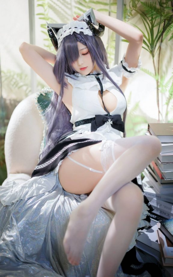 南宫cos奥古斯特 | 南宫_碧蓝航线·奥古斯特cos作品 [20P-201MB]