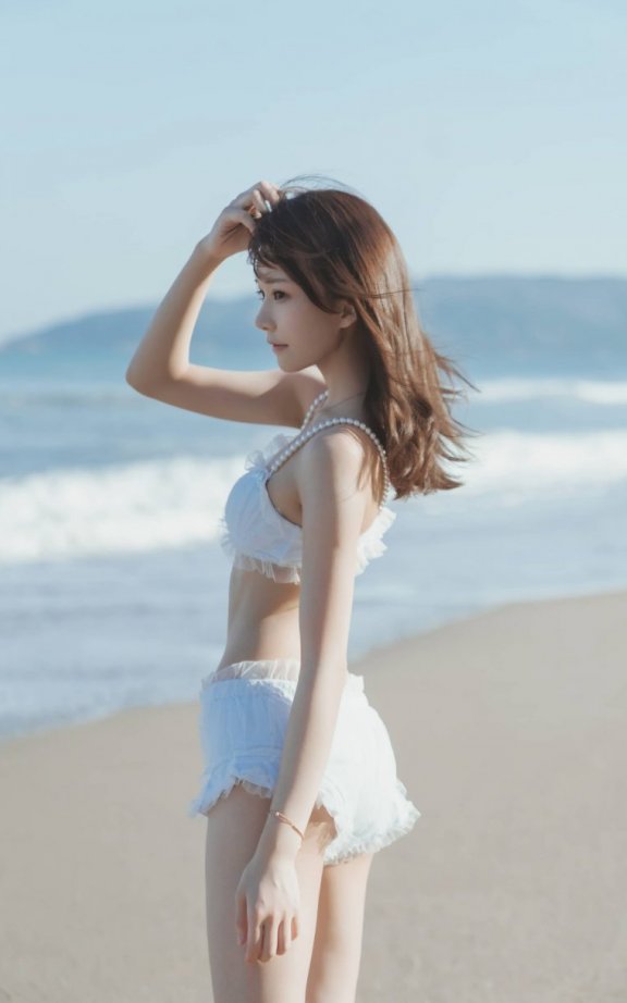 桜桃喵cos_小珍珠 | 桜桃喵_小珍珠·纯白比基尼cos作品 [12P-237MB]