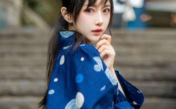 Shika小鹿鹿cos_旅拍 | Shika小鹿鹿_镰仓江之岛·旅拍cos作品 [29P-68MB]