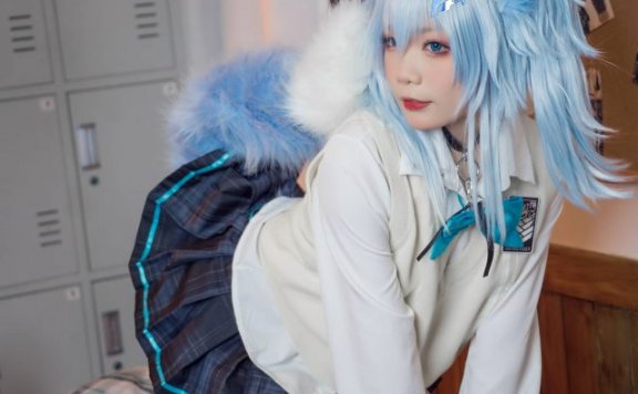 萝莉面孔背后的COS力量：铁打萌萌_moi的二次元之旅