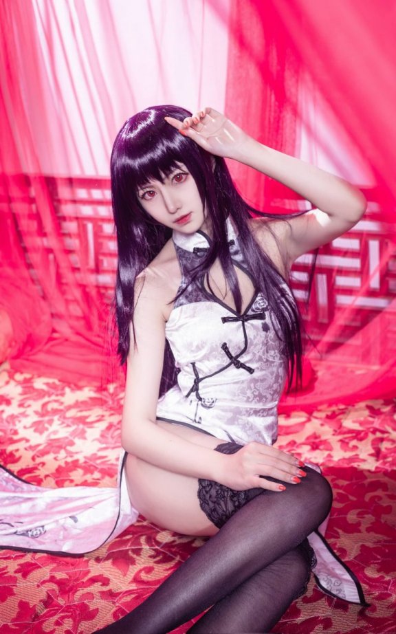 Shika小鹿鹿cos樱岛麻衣 | Shika小鹿鹿_樱岛麻衣·学姐旗袍cos [13P-160MB]