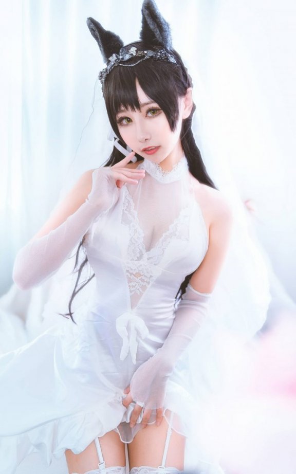 Momoko葵葵cos爱宕 | momoko葵葵_碧蓝航线·爱宕cos作品 [26P-207MB]