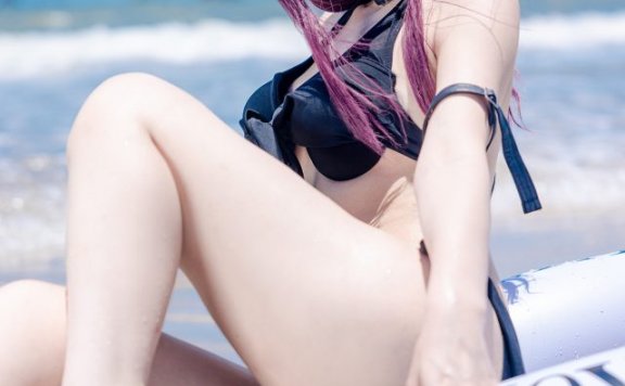 柠好不好“崩坏:星穹铁道”卡芙卡COS,星核猎手的迷人风采