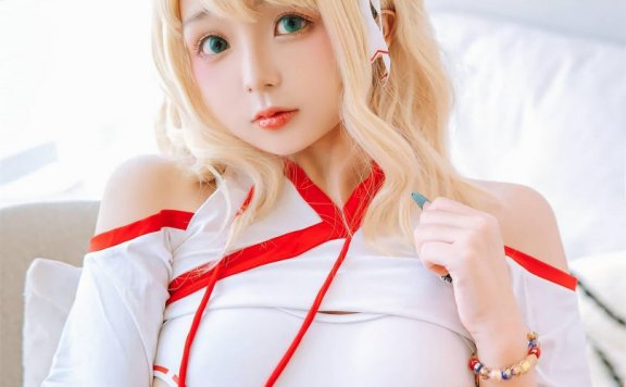 日奈娇cos巫女 | 椎名莜(日奈娇)_小狐狸·巫女cos作品 [53P-366MB]