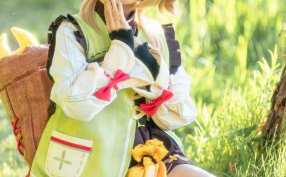 《原神》的秘境探寻COSPLAY:蠢沫沫化身漂亮可爱的瑶瑶