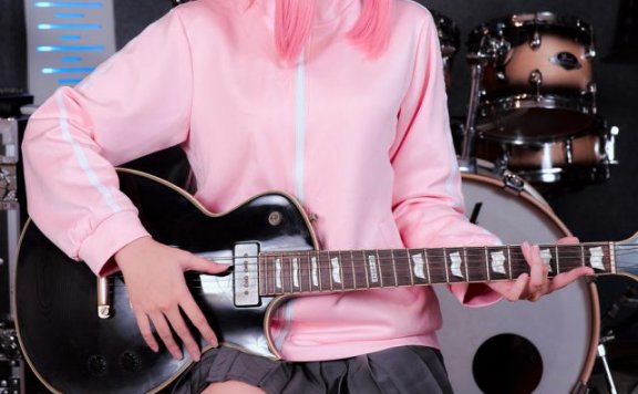 史莱姆COSPLAY:利姆鲁的奇幻旅程与ZinieQ的精彩演绎