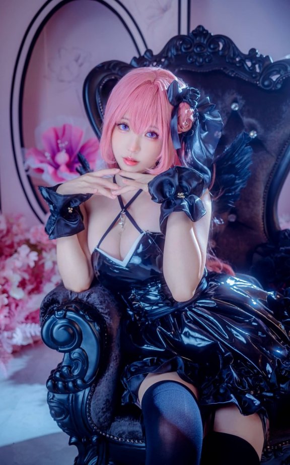 ElyEE子cos_连衣裙 | ElyEE子_连衣裙·红黑白3套cos作品 [55P-144MB]