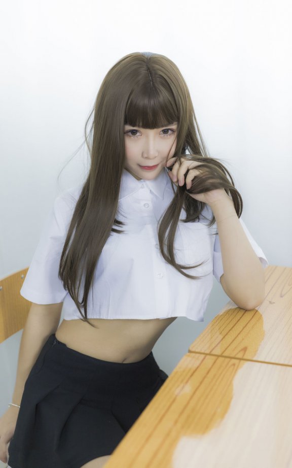 中岛莫之子i cos约尔 | 抱走莫子a_间谍×过家家·约尔cos [52P18V-1.46GB]