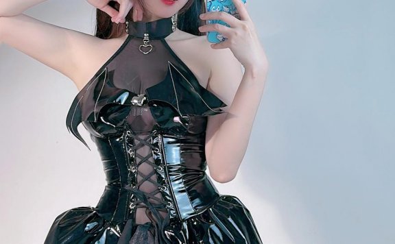 miko酱ww cos小小恶魔|miko酱ww_小小恶魔·皮裙COS [29P-100MB]