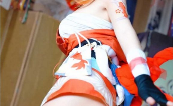 CatDemon喵崽宵宫COS:展现原神夏祭女王的魅力与笑容