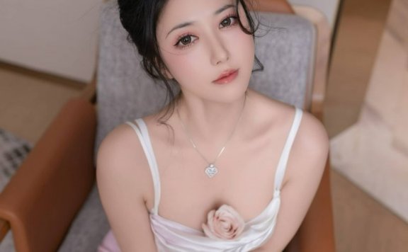 鱼子酱Fish许愿cos|鱼子酱Fish_许愿·粉白吊带裙cos作品[160P-1.64GB]