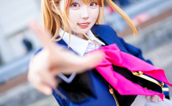 玲於れお星野瑠美衣COS:AnimeJapan2025的偶像梦闪耀登场