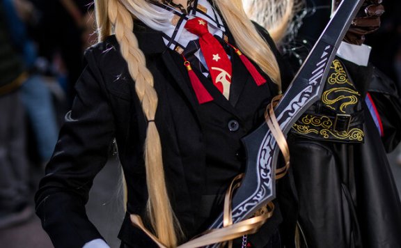 狐狸刺客降临FF44！Momi Shimohi版忍冬cos引爆二次元圈