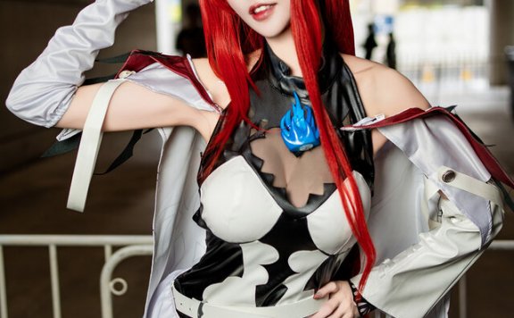 伊丽莎白·萝丝COS:零崎沙耶惊艳亮相NICONICO超会议2025