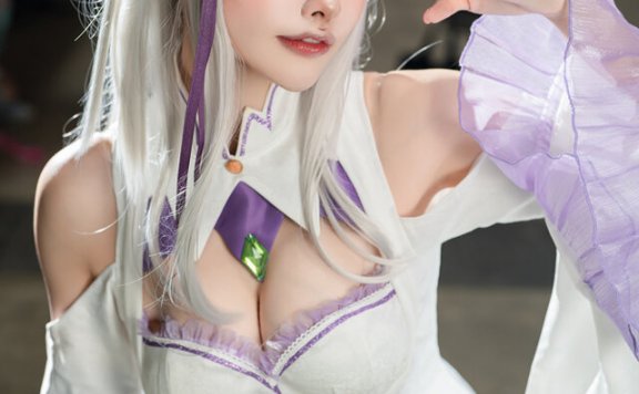 NICONICO超会议2025：水羽えと爱蜜莉雅cos的异世界魅力