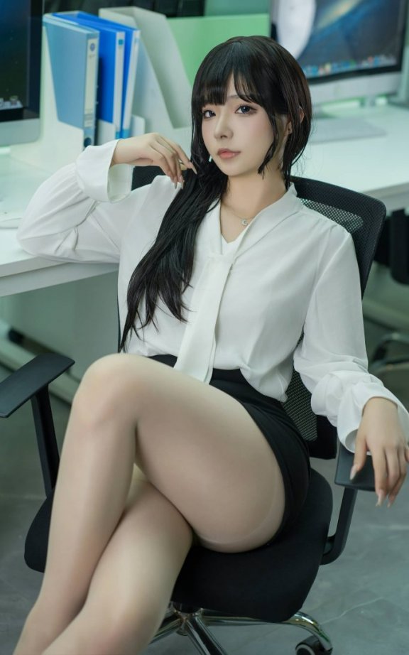 yuuhui玉汇·OL女郎cos|yuuhui玉汇_潜规则·OL女郎cos[137P-2.34GB]