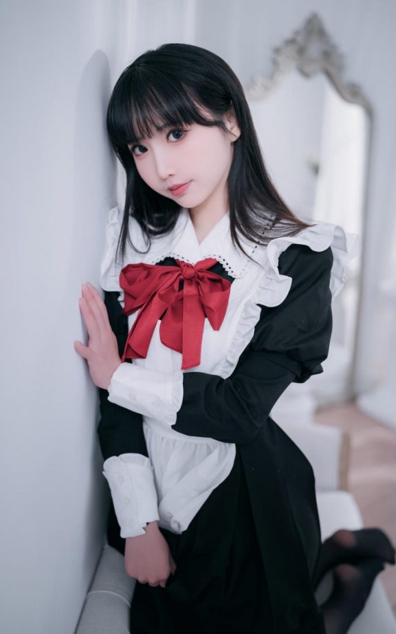 面饼仙儿cos女仆|面饼仙儿_丝袜+红高跟·女仆cos作品 [30P-247MB]