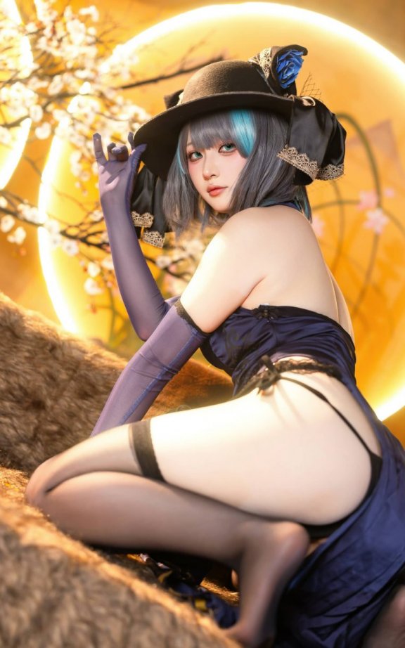 屿鱼YukakoCOS柴郡|屿鱼Yukako_柴郡·金装猫猫cos作品[60P-747MB]