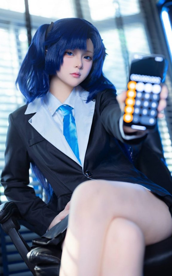 屿鱼YukakoCOS早濑优香|屿鱼Yukako_蔚蓝档案·早濑优香cos作品