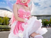 TGS2025震撼登场：Reo演绎胜利女神妮姬桃乐丝COS又坏又甜！