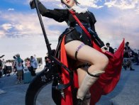 Genko玄子明日方舟隐德来希COS：冷艳镰刀女王长腿杀惊艳全场