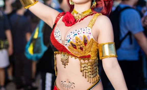 海上掀浪!鹤葵宝钟玛琳COS惊艳全场,点燃Hololive粉丝圈