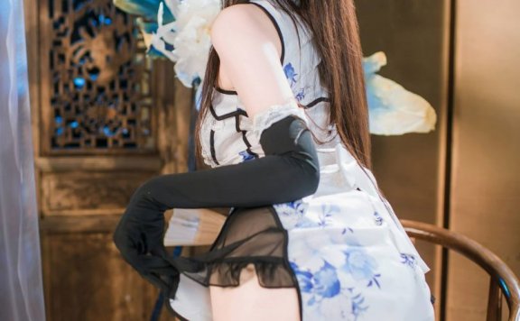 羽生三未COS瓶儿|羽生三未_瓶儿·青花瓷旗袍cos作品[25P-307MB]