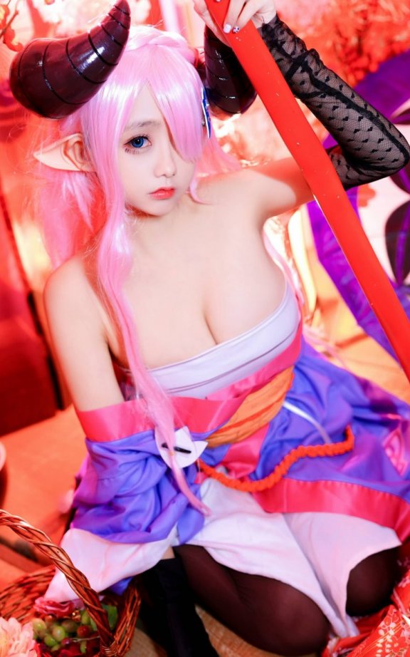 日奈娇COS娜露梅亚|椎名莜(日奈娇)_碧蓝幻想·娜露梅亚cos作品