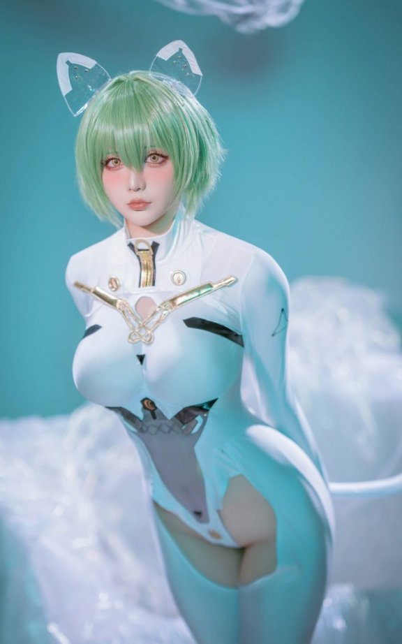 星之迟迟COS纳西莫夫|星之迟迟_碧蓝航线·纳西莫夫cos[34P-153MB]