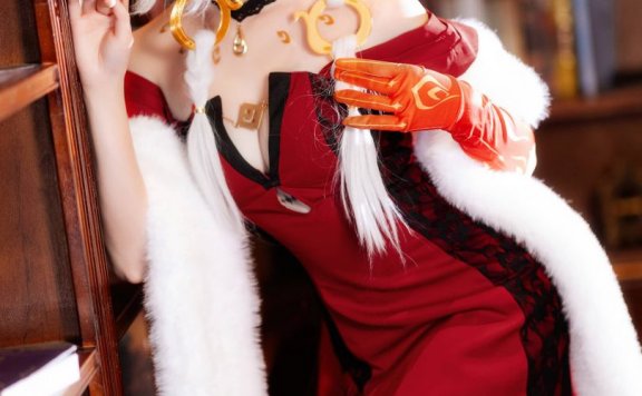 瓜希酱COS长离|瓜希酱_鸣潮·长离必胜客cos作品[18P-74MB]