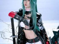 冷色与美感的交织：星之迟迟斩业星熊COS武者的魅力与气韵