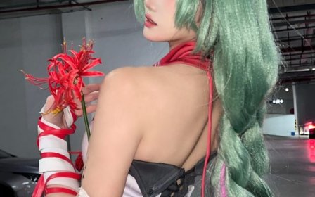 鸣潮弗洛洛cos惊艳还原!瓜希酱演绎优雅与危险并存的角色气场