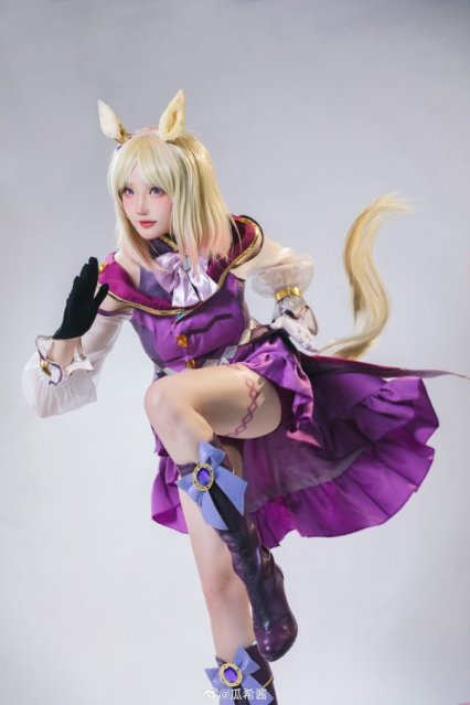 Pretty Derby瓜希酱成田路COS：速度与优雅并存的赛马娘魅力