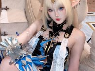 鸣潮卡提希娅COS惊艳还原！瓜希酱演绎异界精灵的高贵气场