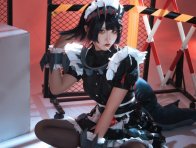 当“鲨鱼妹”走出新艾利都：面饼仙儿COS演绎艾莲·乔的冷感魅力