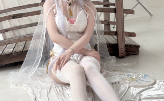 旗袍版面饼仙儿COS赏析:阿尔比恩高贵冷艳与优雅的完美融合