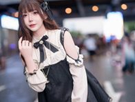 中岛莫之子i软妹COS赏析:萤火虫漫展少女感实拍软萌氛围拉满