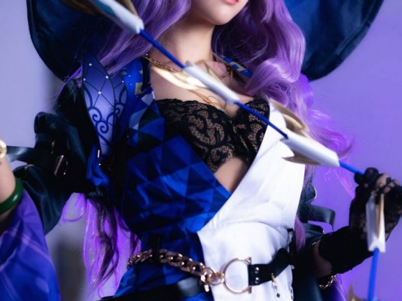 Shika小鹿鹿翡翠COS赏析：完美演绎崩坏星穹铁道角色的神秘优雅