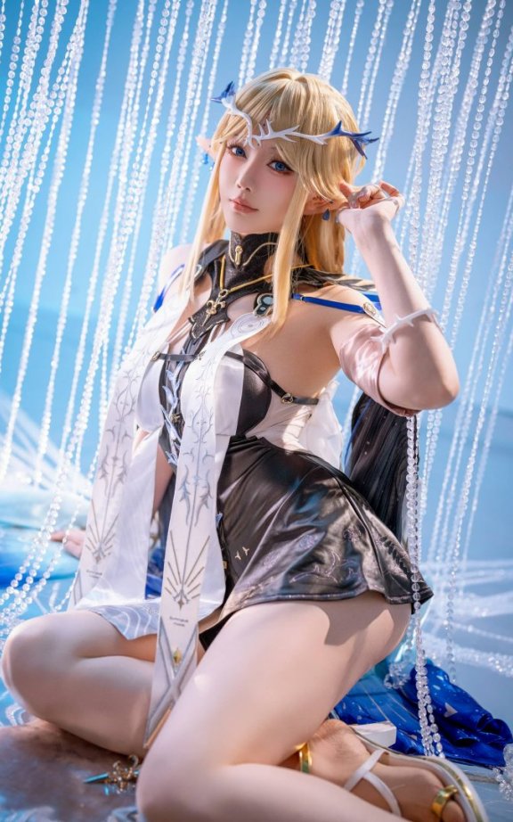 鸣潮卡提希娅COS解析：星之迟迟如何演绎优雅与冷艳之美的边界