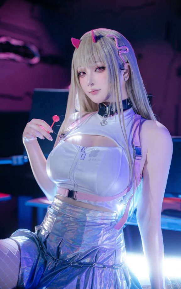 妮姬毒蛇cos赏析｜屿鱼Yukako如何平衡性感与危险感的高级表达