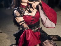 夜色中的华丽交响:FF46现场Grace kaori新中式暗黑美学COS