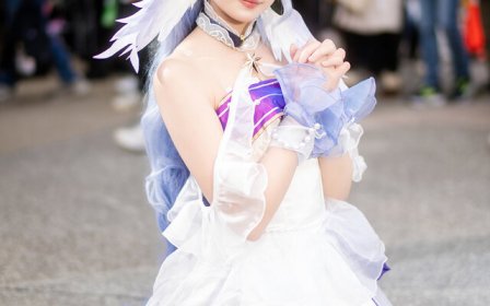 二次元歌姬本尊？Turq_KJ.知更鸟COS惊现FF展美腿与神秘感拉满