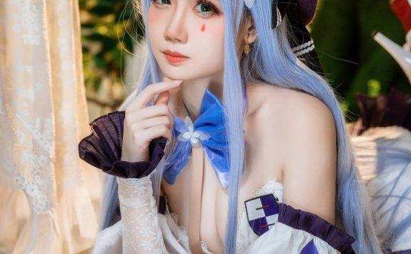 少女前线兔耳HK416COS:焖焖碳演绎甜美与冷艳的战术少女
